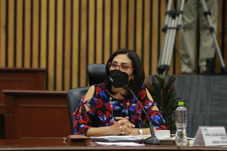 Claudia Zavala Pérez, Consejera Electoral.