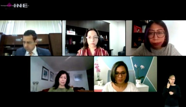 Feria del Libro INE, Presentación Editorial "Las voces de una institución".