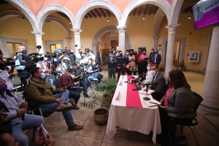 Conferencia de prensa.
