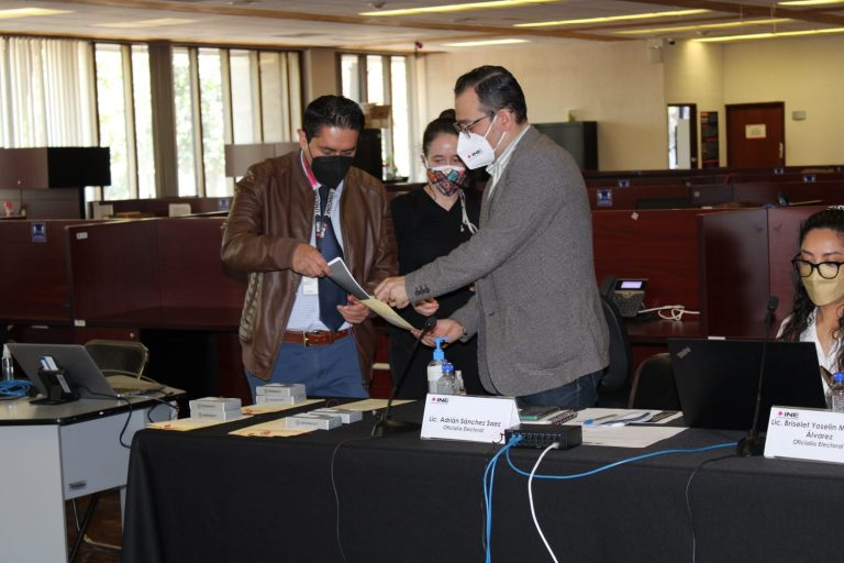 Protocolo de apertura del simulacro de voto electrónico por internet para las y los mexicanos residentes en el extranjero para la revocación de mandato.