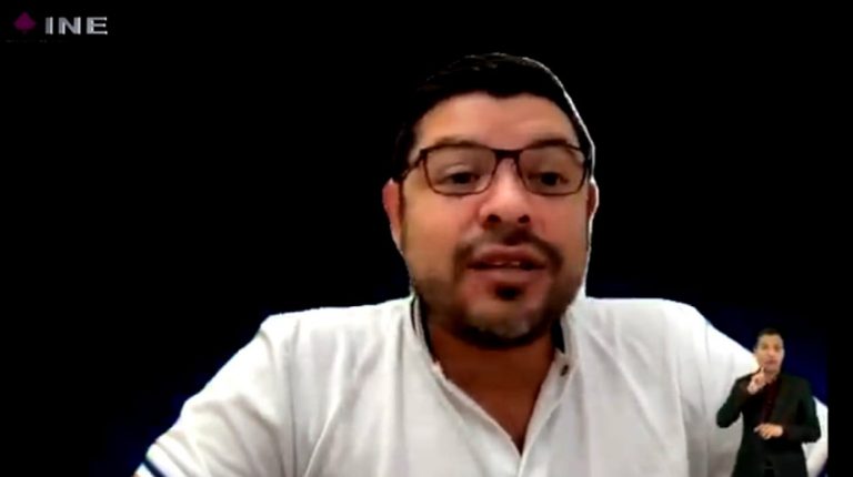 Mario Baccelli, Altera de la península de Yucatán.