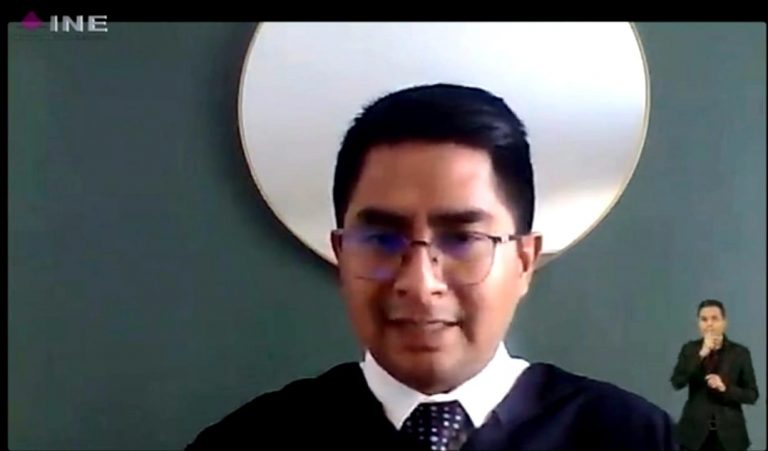 Roberto López, Centro Oaxaqueño para la igualdad A.C.