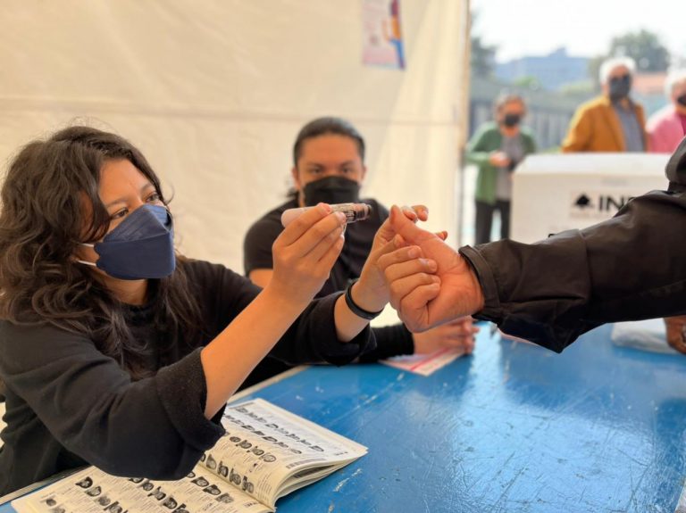 Casillas y votaciones en el Proceso de Revocación de Mandato