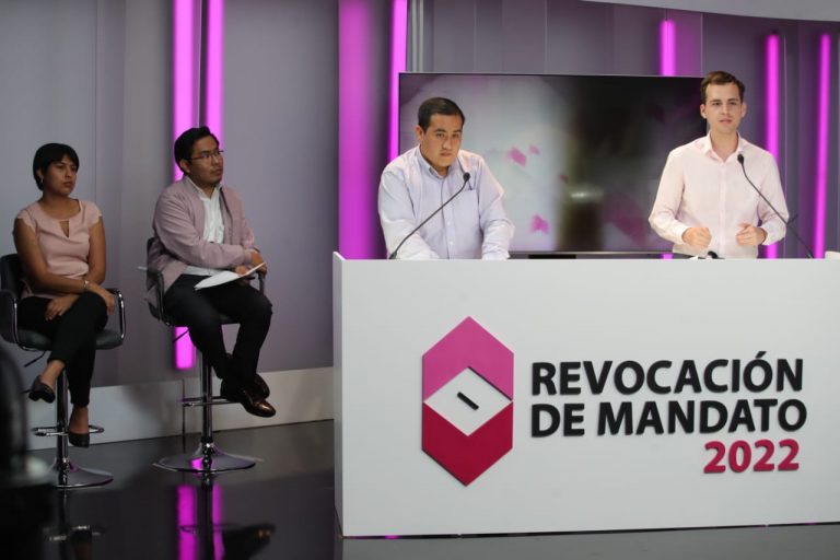 Clausura del Torneo de Debate Juvenil Revocación de Mandato.