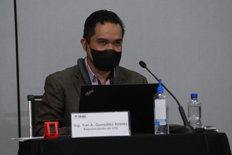 Yuri A. González Robles, Representante de UTSI.