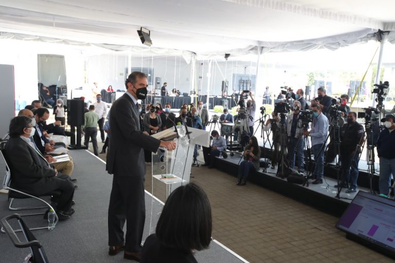 Conferencia de prensa ofrecida por los Consejeros Electoralesdel INE.