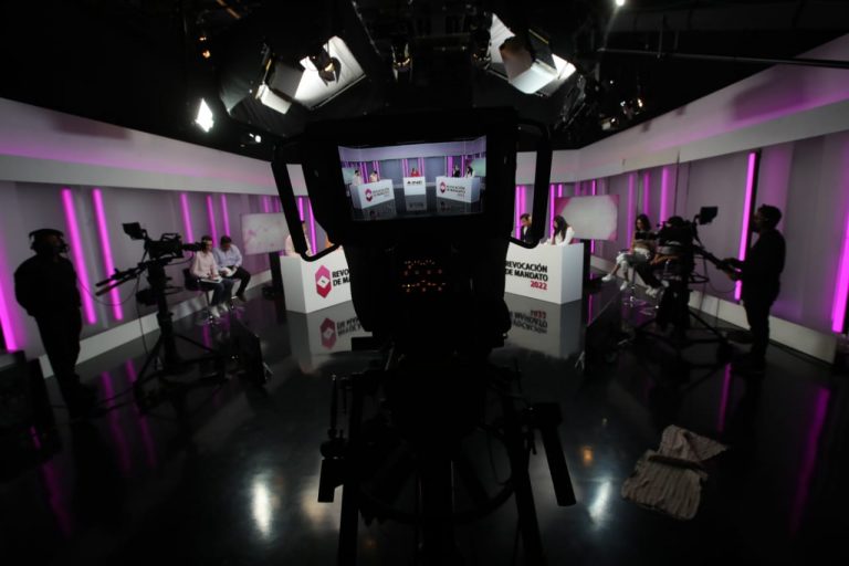 Clausura del Torneo de Debate Juvenil Revocación de Mandato.