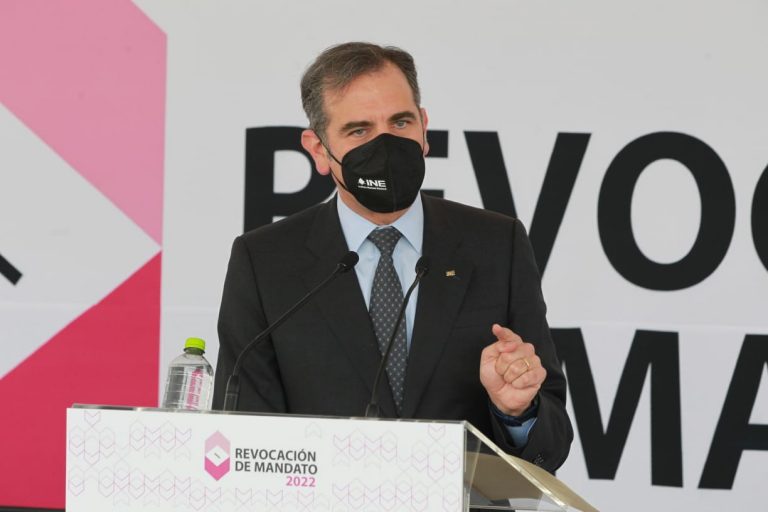 Lorenzo córdova Vianello,  Consejero Presidente.