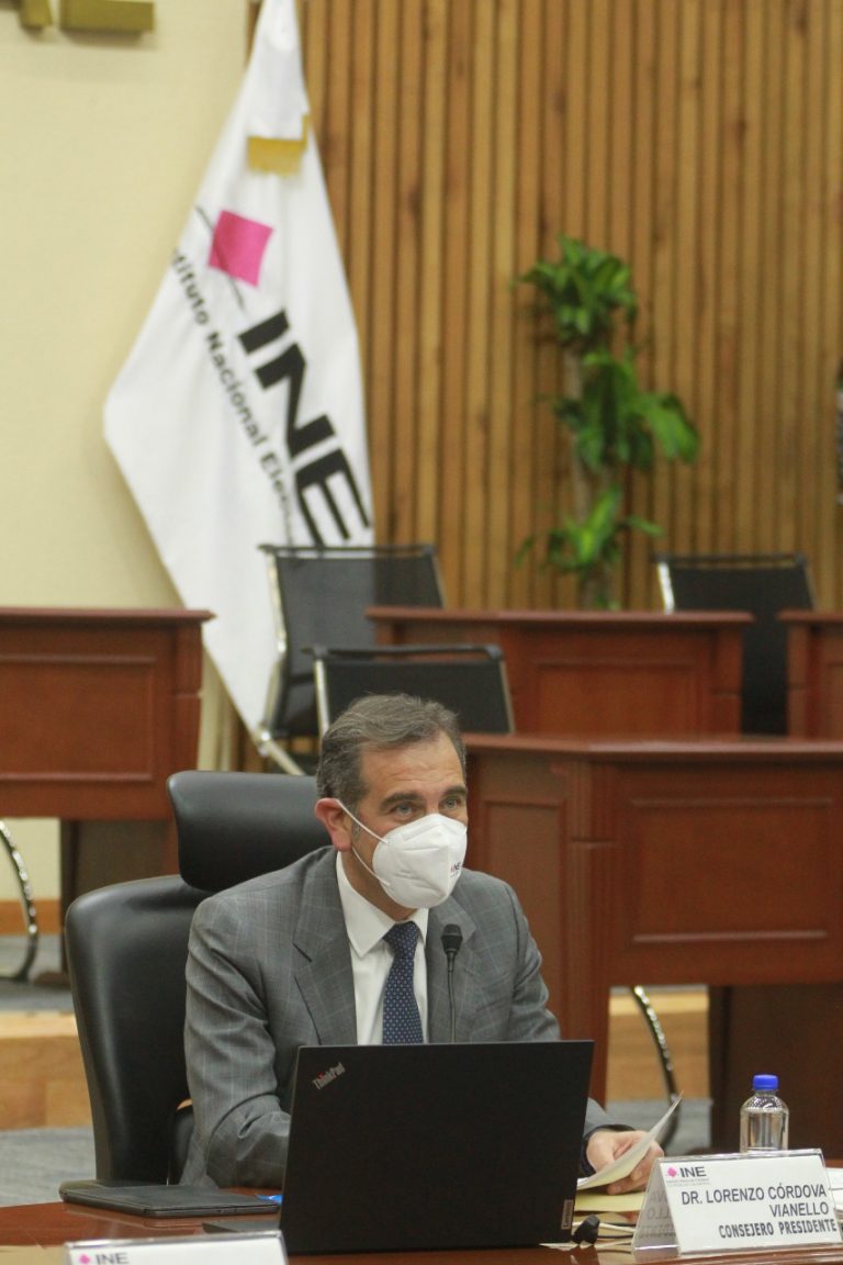 Lorenzo Córdova Vianello, Consejero Presidente del INE.