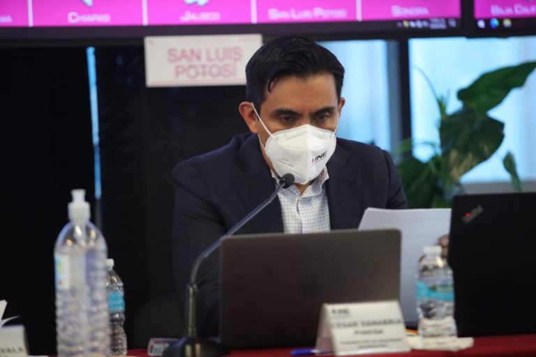 César Sanabria Pineda, Subdirector de Seguridad Informática de la DERFE.