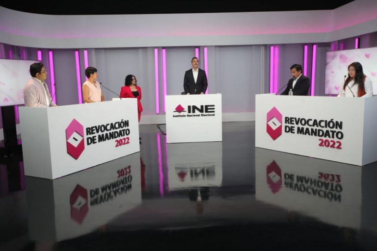 Roberto Heycher Cardiel Soto, Director Ejecutivo de la Dirección Ejecutiva de Capacitación Electoral y Educación Cívica del INE.