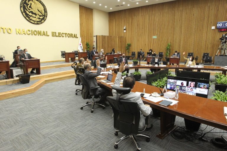 Sesión extraordinaria del Consejo General.