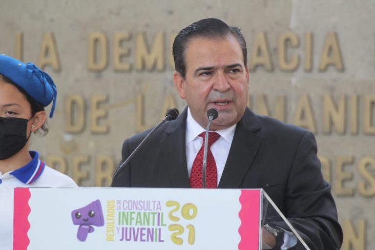 julio César Córdova Martínez, Representante del PRI.