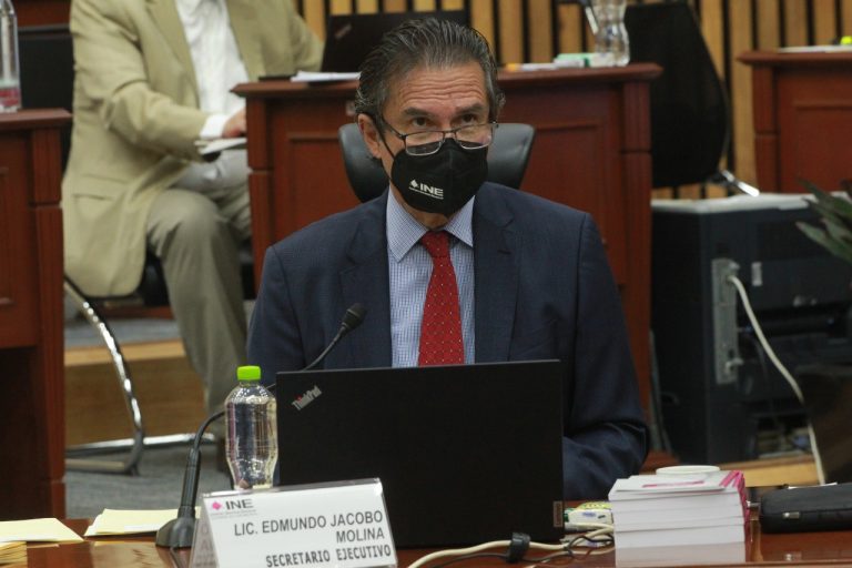 Edmundo Jacobo Molina, Secretario Ejecutivo