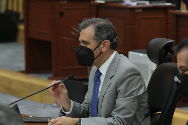 Lorenzo Córdova Vianello, Consejero Presdiente.