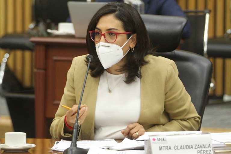Claudia Zavala Pérez, Consejera Electoral.