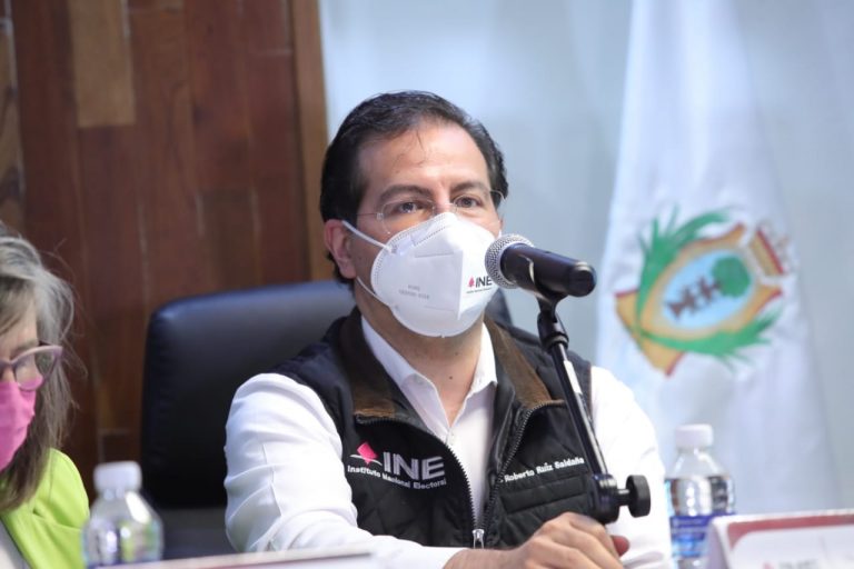 José Roberto Ruíz Saldaña, Consejero Electoral.