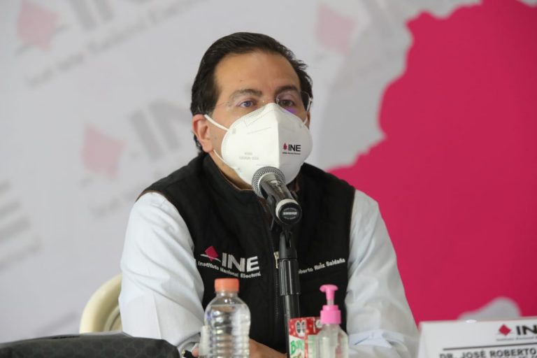 José Roberto Ruíz Saldaña, Consejero Electoral del INE.