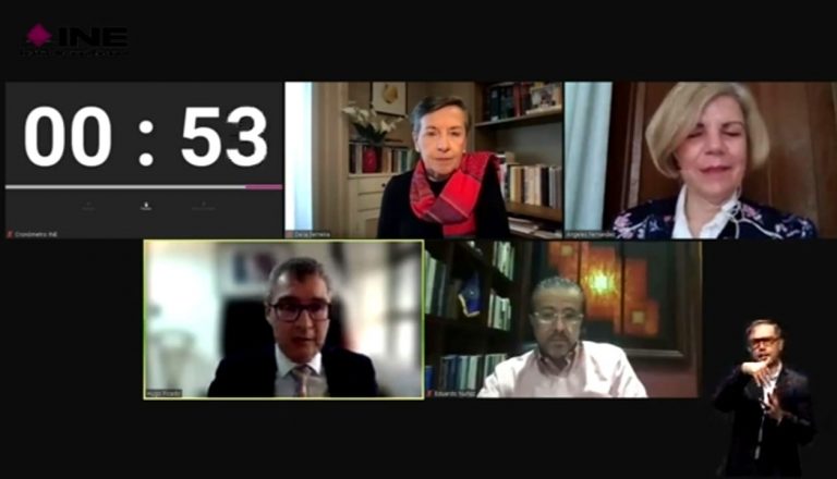 Sesión temática general 1: “Línea de flotación de las democracias representativas”.