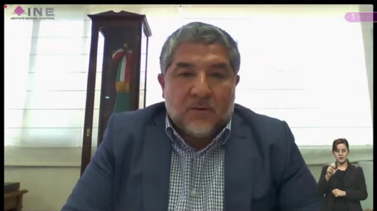 René Miranda Jaimes, Director Ejecutivo del Registro Federal de Electores quien realizó las funciones del Secretario Ejecutivo en la Sesión Extraordinaria del Consejo General.