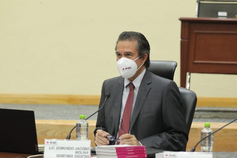 Edmundo Jacobo Molina, Secretario Ejecutivo
