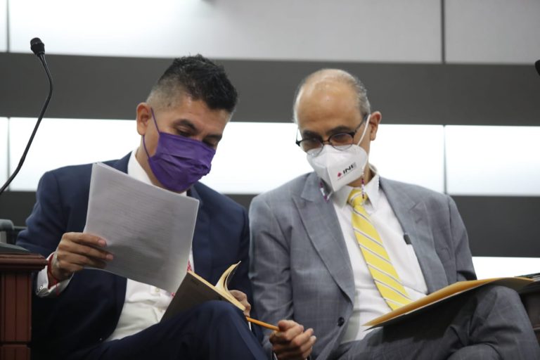 Luigui Villegas Alarcón CEE Nuevo León y Martín Faz Mora, Consejero Electoral del INE.