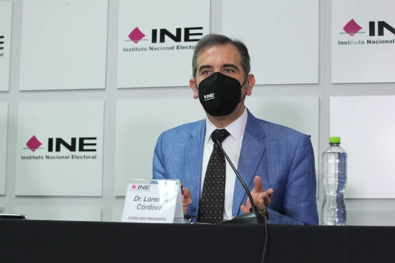 Lorenzo Córdova Vianello, Consejero Presidente.