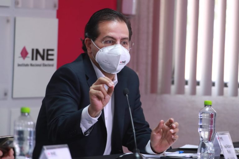 José Roberto Ruíz Saldaña, Consejero Electoral.