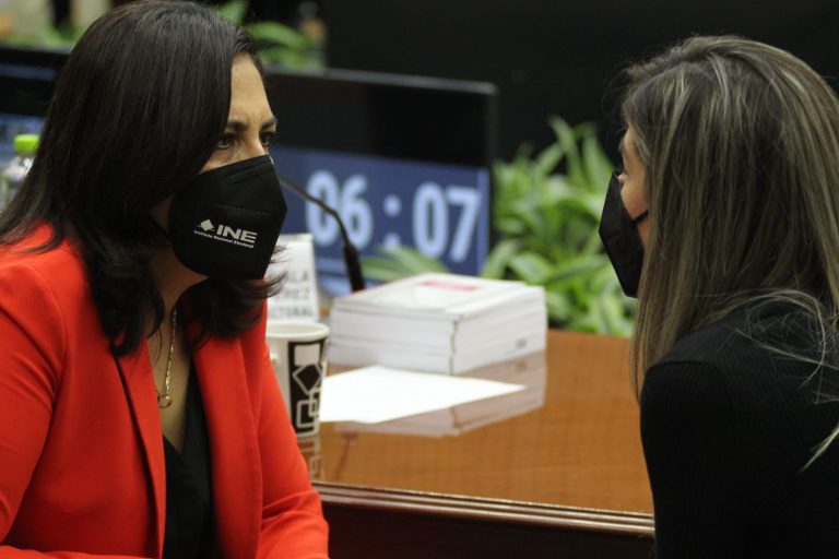Claudia Zavala Y Dania Ravel Cuevas, Consejera Electoral.