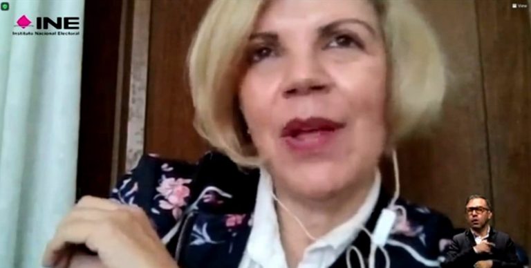 Ángeles Fernández, Presidenta de la Fundación Hay Mujeres.