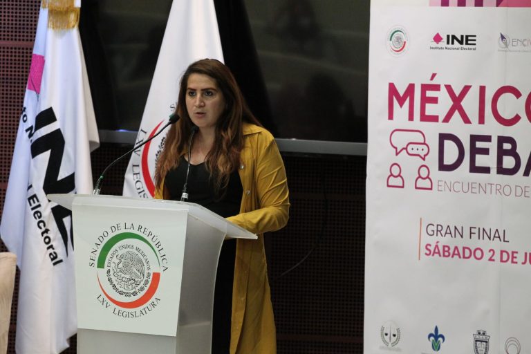 Arlette MacPherson Fabián, Representantes de Juventudes.