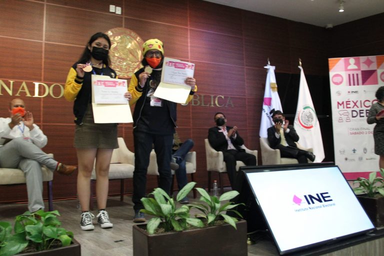 Ganadores del Campeonato Nacional México Debate 2022.