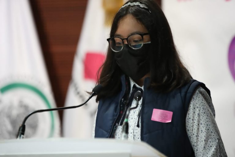 María Elena Nájera López, Participante en la Consulta Infantil y juvenil 2021.