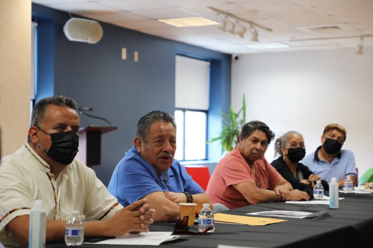 Integrantes de la Coalición de Migrantes Mexicanos.