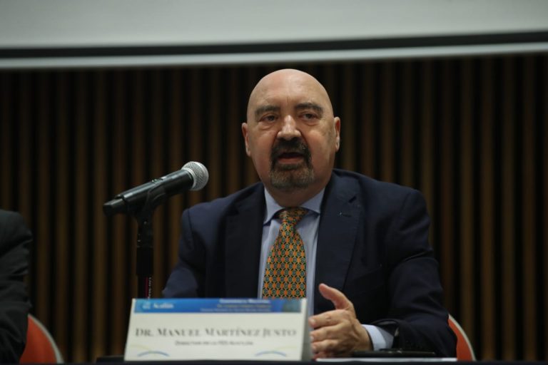 Manuel Martínez Justo, Director de la Facultad de Estudios Superiores (FES)  Acatlán.