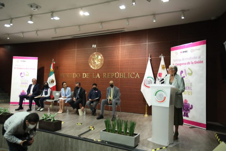 Olga Sánchez Cordero, Presidenta del Senado de la República.