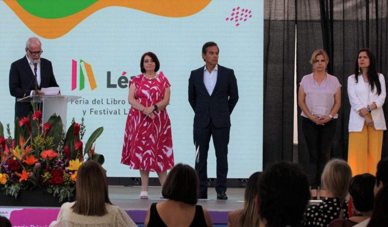 Feria del Libro en Español y el Festival Literario LéaLA realizada en Los Ángeles, California.