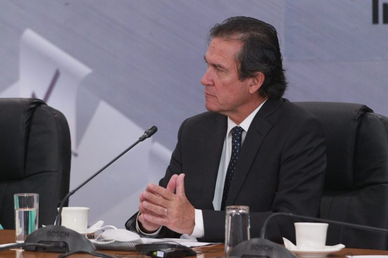 Edmundo Jacobo Molina Secretario Ejecutivo del INE.