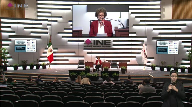Conferencia Inaugural (tercer día de actividades)
