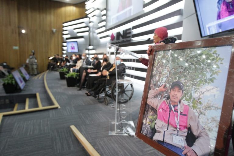 Midalbi Luis Méndez, Ganadora de la categoría B.