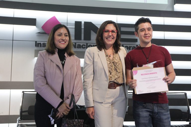 Ganadores de reconocimientos.