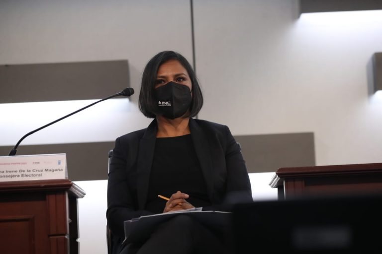 Norma De La Cruz Magaña, Consejera Electoral del INE.