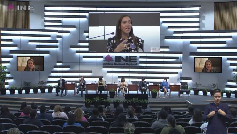 Adriana Favela Herrera, Consejera Electoral del INE.