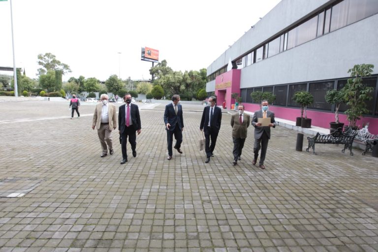 Foro Presencia y Legado IFE-INE en el México actual. Homenaje al Lic. Fernando Zertuche.