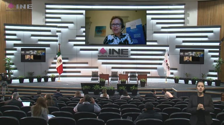 Therese Pearce-Laneela, Jefa de Procesos Electorales de IDEA Internacional.