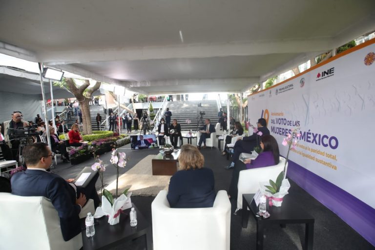 69 Aniversario del Voto de las Mujeres en México.