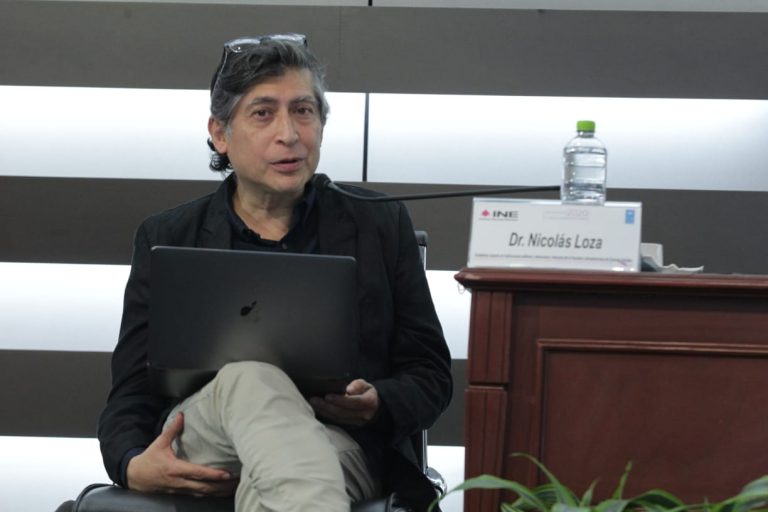 Nicolás Loza Otero, Académico de la Facultad Latinoamericana de Ciencias Sociales.