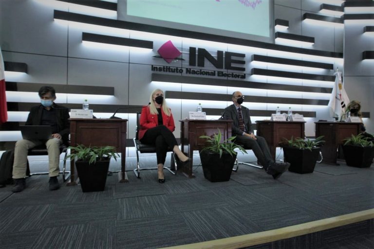 Panel de discusión: Implicaciones derivadas del Informe País 2020.