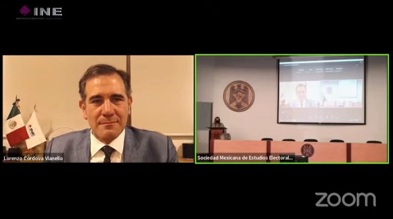 Conferencia "La Democracia y sus desafíos en México y América Latina"impartida por el Consejero Presidente Dr. Lorenzo Córdova Vianello