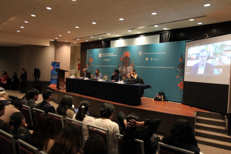 IV Encuentro Internacional de Gobierno y Sociedad Civil, en el marco de la Feria Internacional del Libro de Guadalajara.